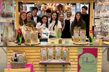 ELI-Junior-Company-Day 2024: Stand der Treberei JC
